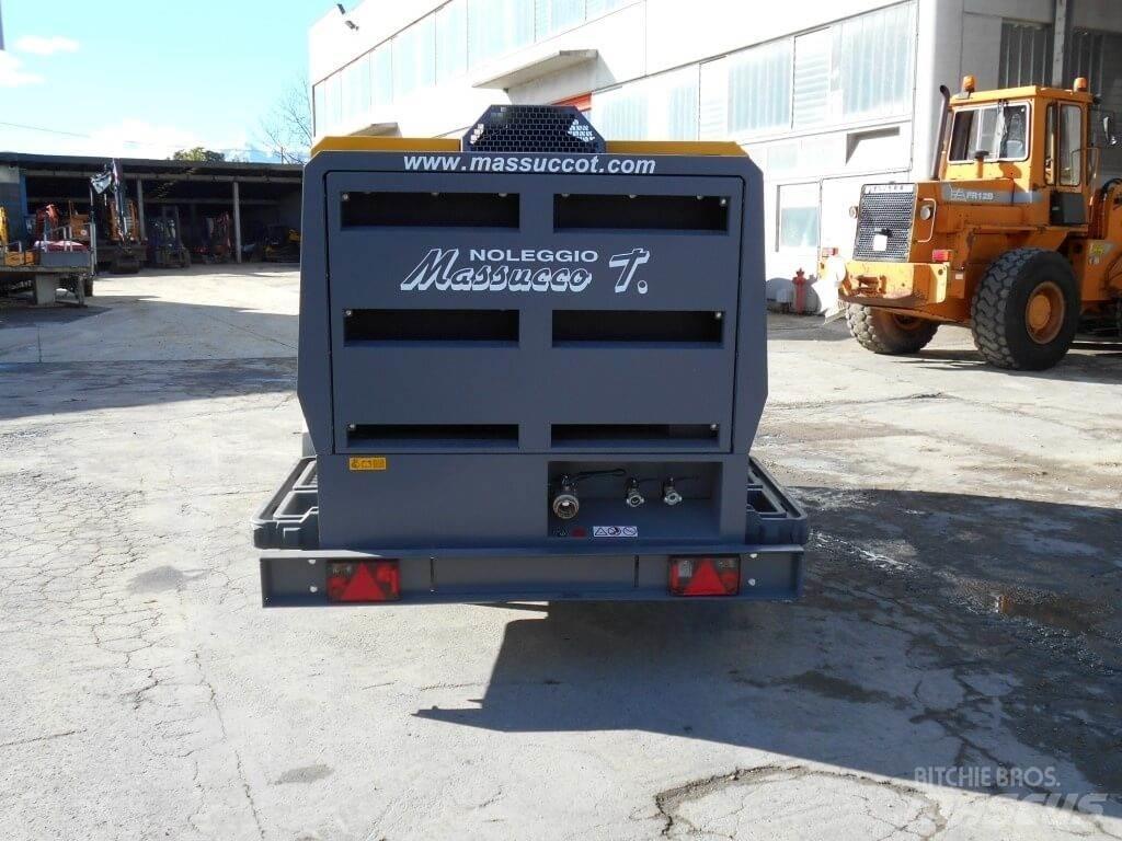 Atlas Copco XAHS 317 Compressori