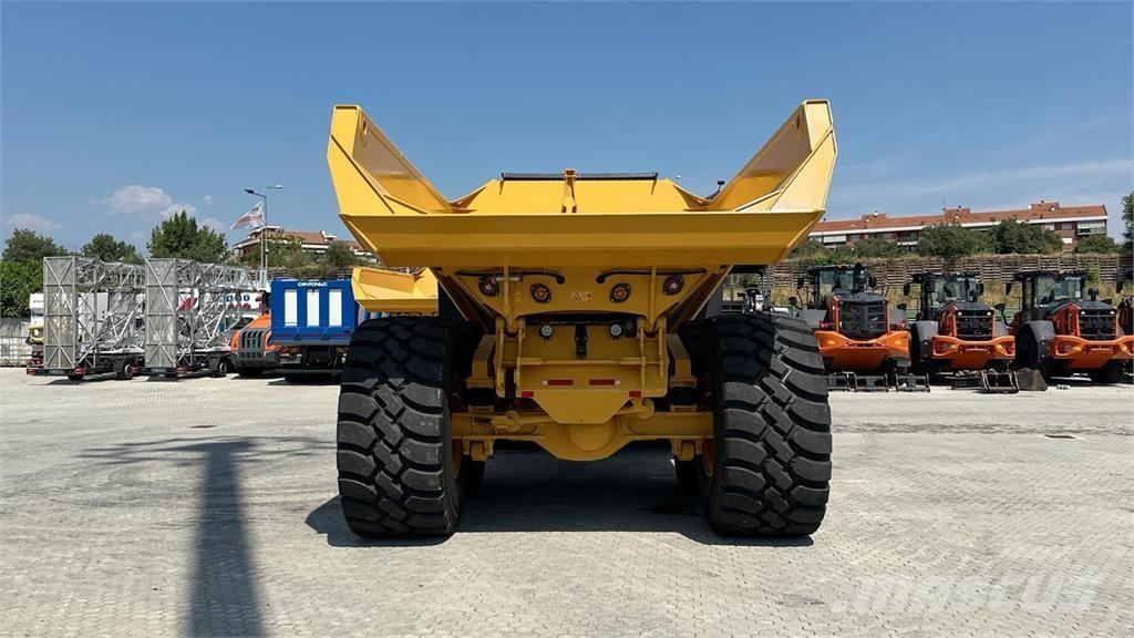 Bell B50E 6x6 Mini dumper