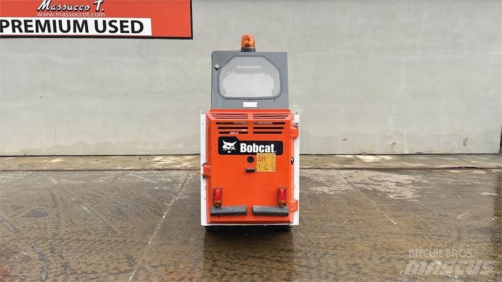 Bobcat S70 Mini Pale Gommate
