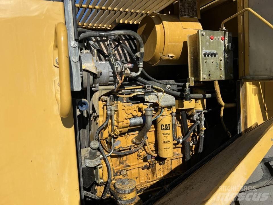 CAT 950 F2H Pale gommate