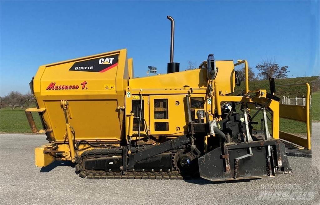 CAT BB621E Finitrici