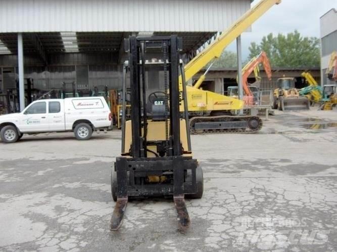 CAT M100D Carrelli elevatori elettrici