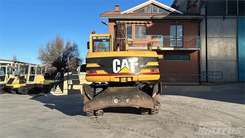 CAT M315 Escavatori gommati