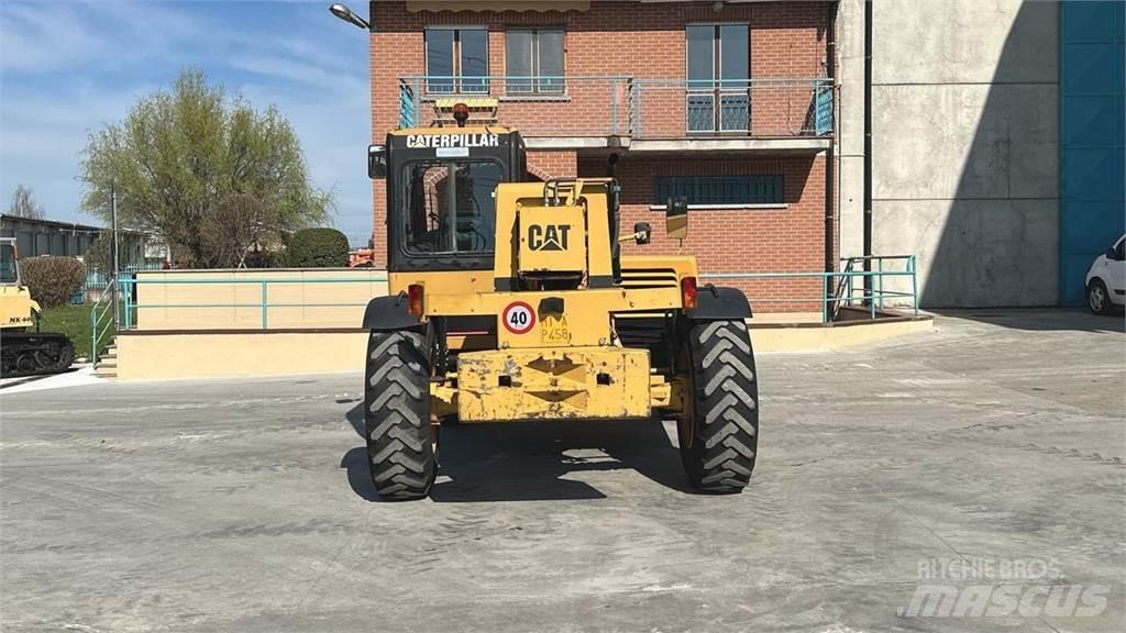 CAT TH63 Sollevatori telescopici
