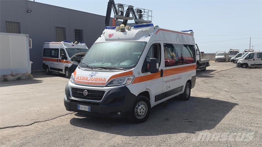 Fiat DUCATO AMBULANZA Camion altro