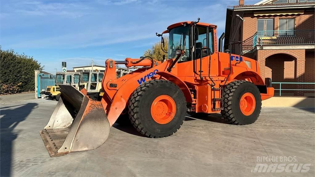 Fiat-Hitachi W190 Pale gommate