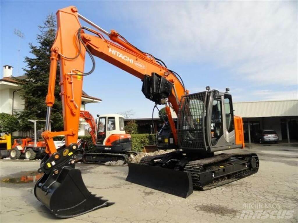 Hitachi ZX135 US-6 Escavatori forestali