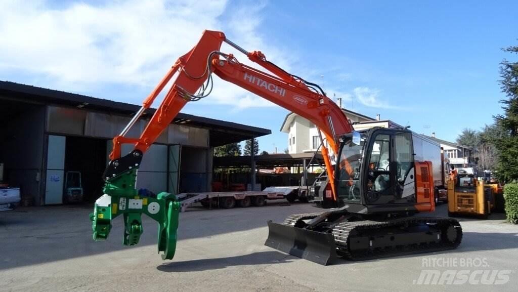 Hitachi ZX135US-6 Escavatori forestali