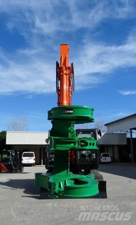 Hitachi ZX135US-6 Escavatori forestali