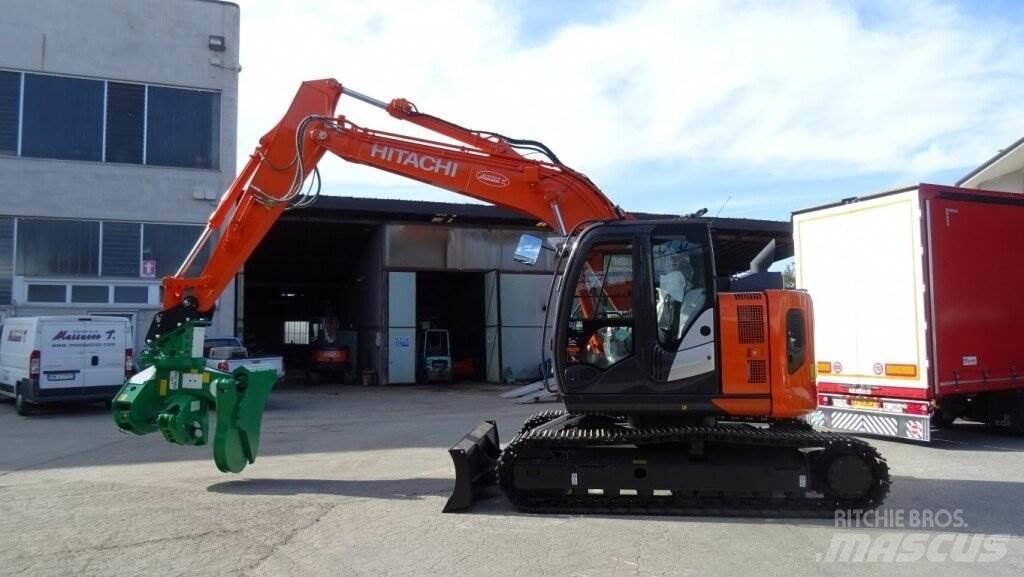 Hitachi ZX135US-6 Escavatori forestali