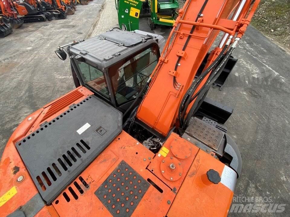 Hitachi ZX225 USBLC Escavatori cingolati
