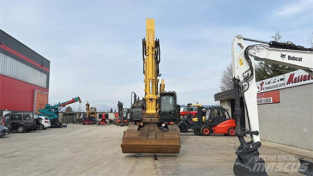 Hitachi ZX300LCN-6 2P Escavatori cingolati