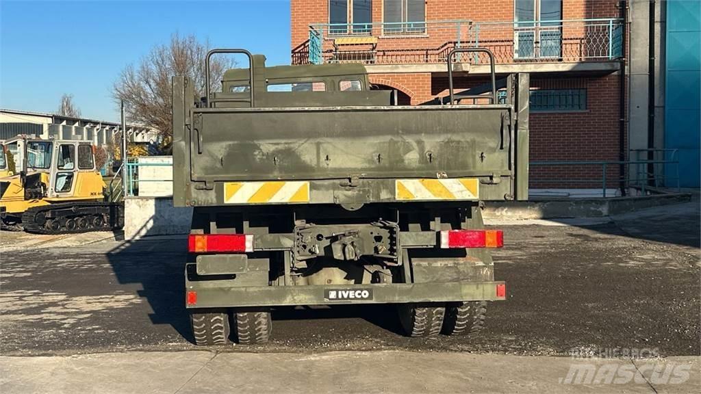 Iveco 260-35 6x4 Camion altro