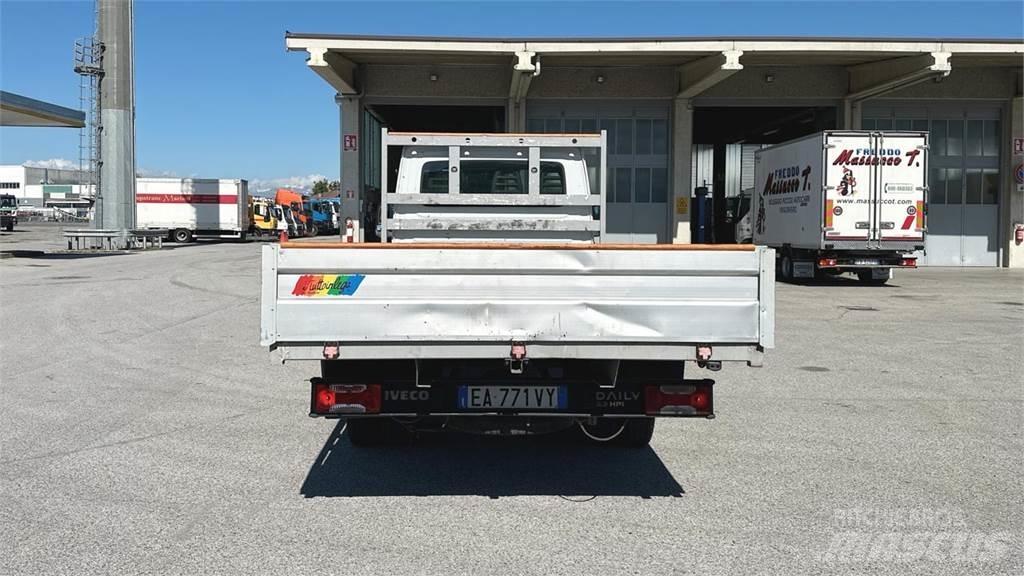 Iveco DAILY 35C13 4X2 Camion altro