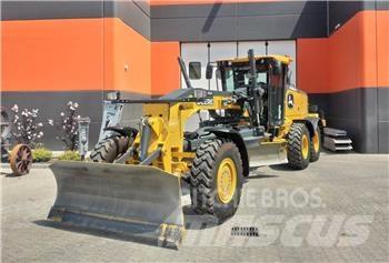 John Deere 622 GP 6X6 Dozer cingolati