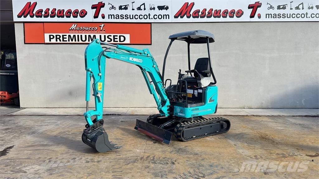 Kobelco SK17 SR-3 Miniescavatori