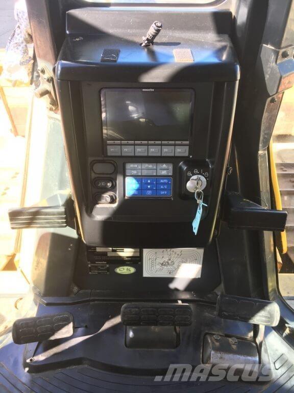 Komatsu D65WX-16 Dozer cingolati