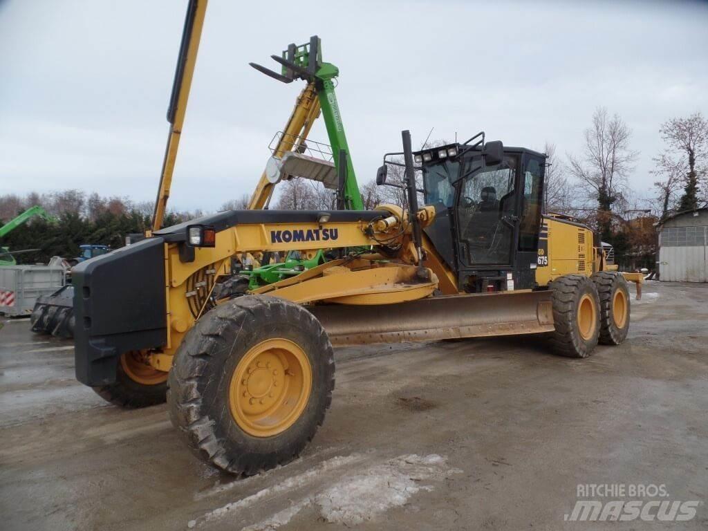 Komatsu GD675-5 Dozer cingolati