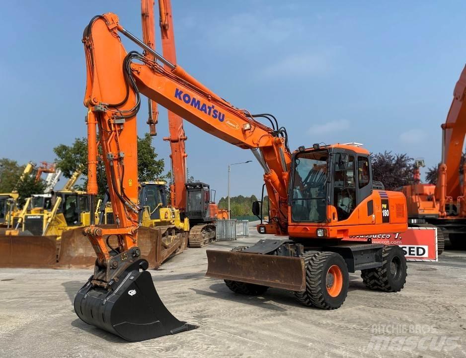 Komatsu PW180-7EO Escavatori gommati
