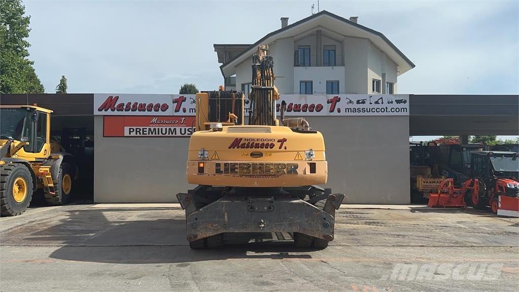 Liebherr A316 Escavatori gommati