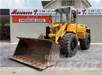Liebherr L521 Pale gommate