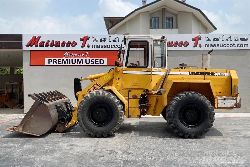 Liebherr L521 Pale gommate