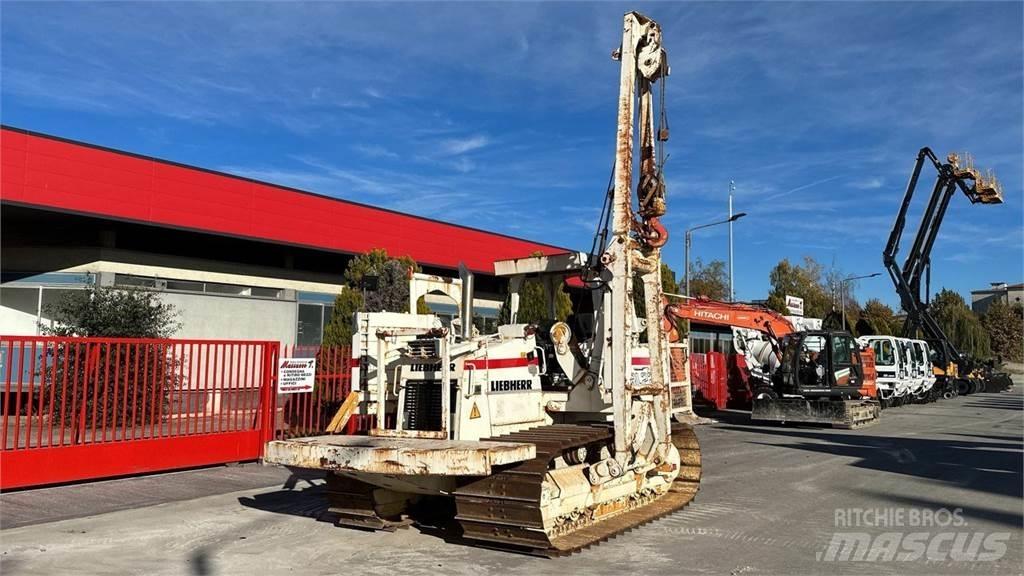 Liebherr RL 22 B Macchinari per pipeline