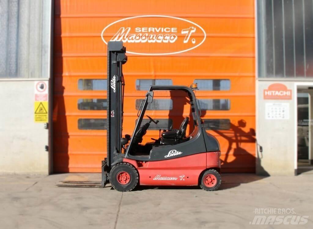 Linde E25-01 Carrelli elevatori elettrici