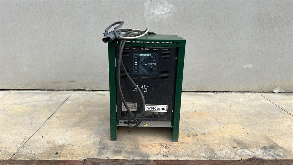 Linde E30 L Carrelli elevatori elettrici