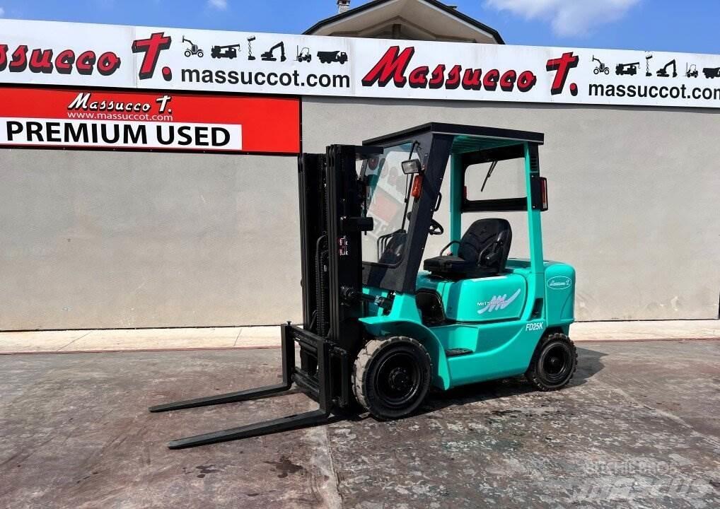Mitsubishi FD25K Carrelli elevatori diesel