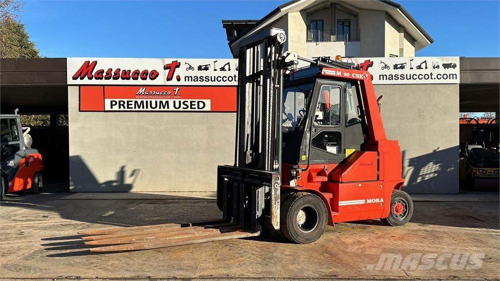 Mora M90 CSE Carrelli elevatori diesel