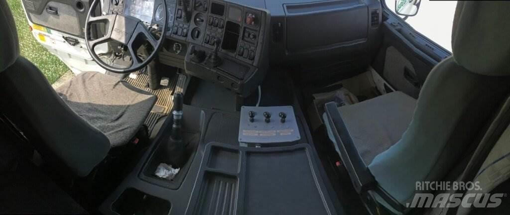 Scania 113H-380 - 4X2 Cisterna
