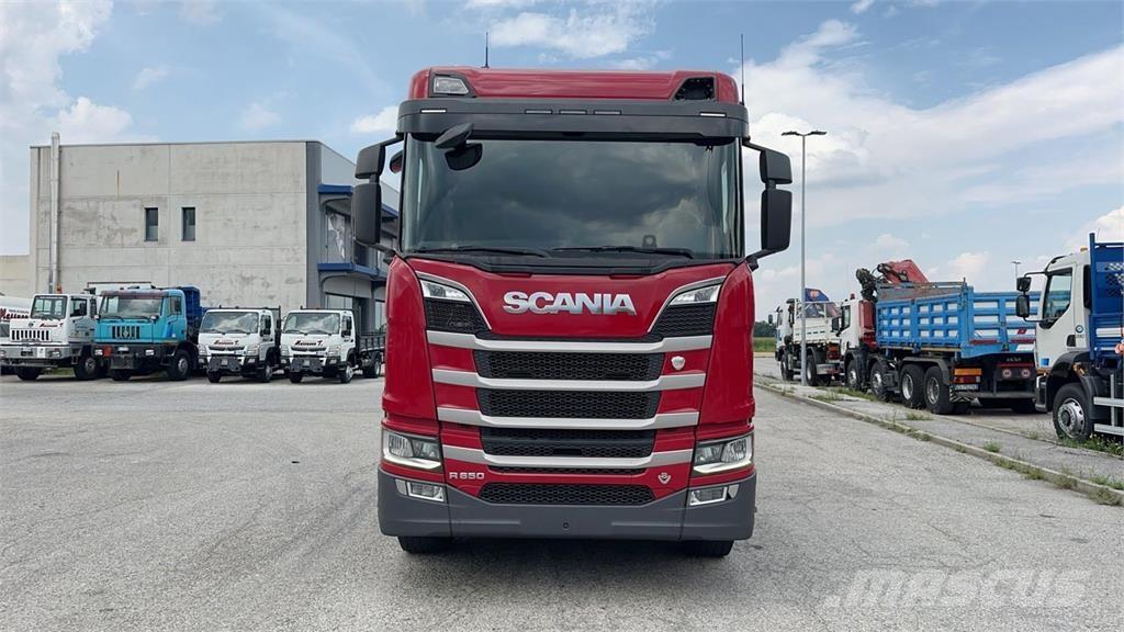 Scania R650 8x4 Camion altro