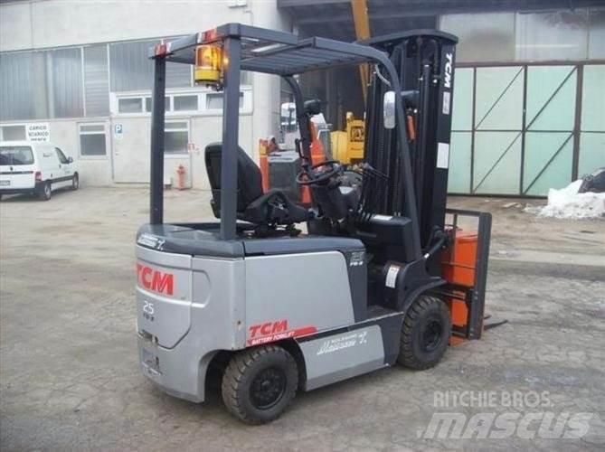 TCM FB25-7 Carrelli elevatori elettrici