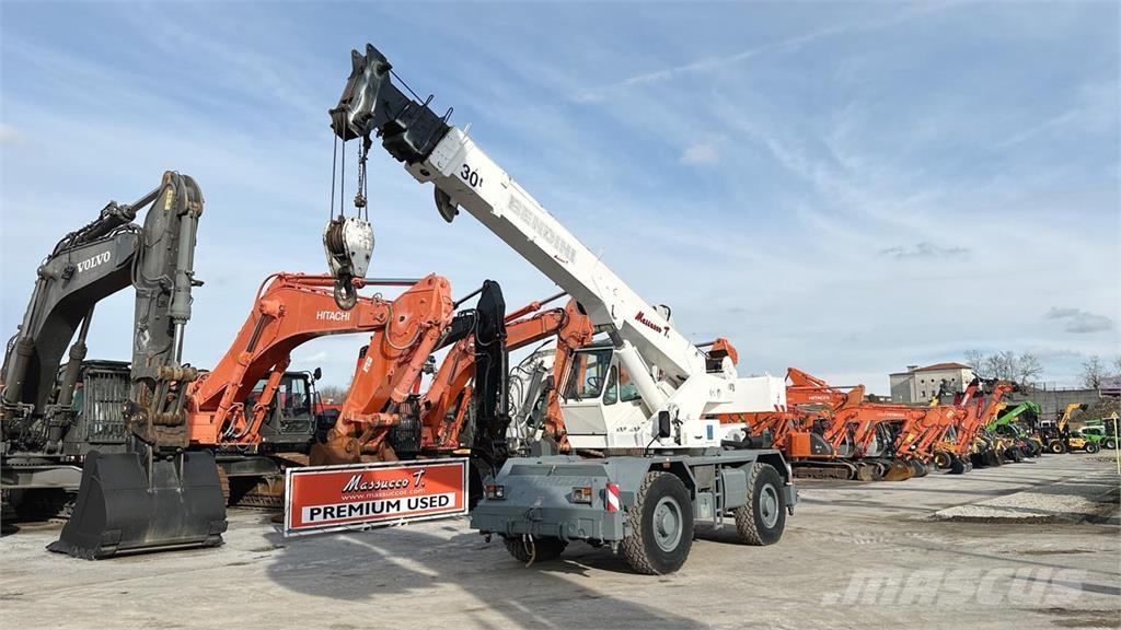 Terex A300 4x4 Gru per tutti i terreni