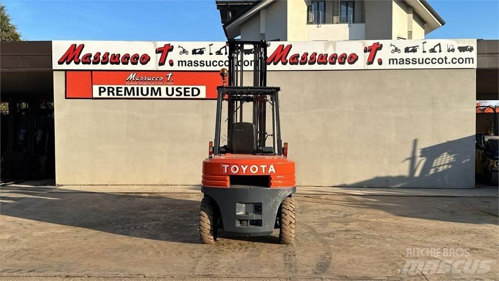 Toyota 02-5FD40 Carrelli elevatori diesel