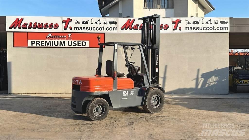 Toyota 02-5FD40 Carrelli elevatori diesel