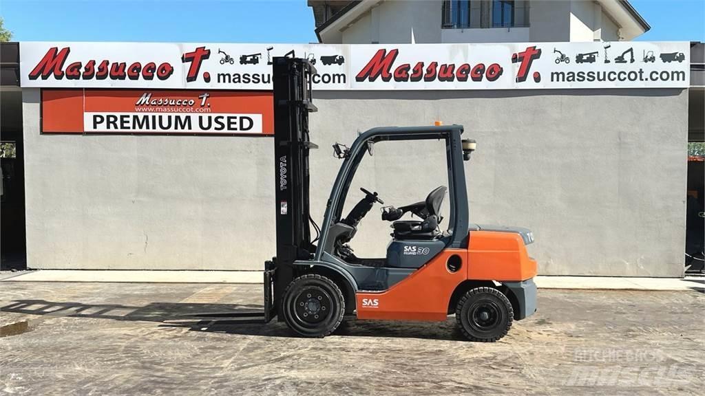 Toyota 02-8FDF30 Carrelli elevatori diesel