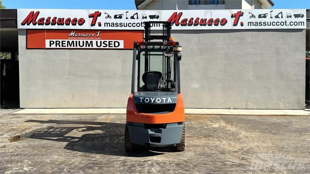 Toyota 02-8FDF30 Carrelli elevatori diesel