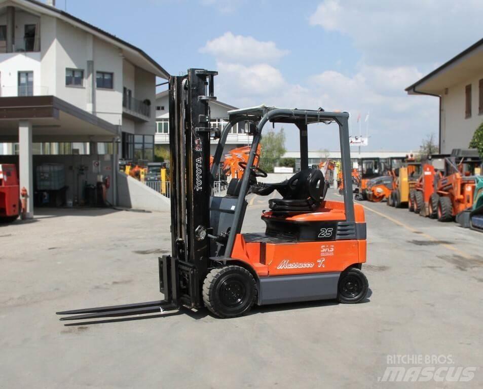 Toyota 7FBMF25 Carrelli elevatori elettrici