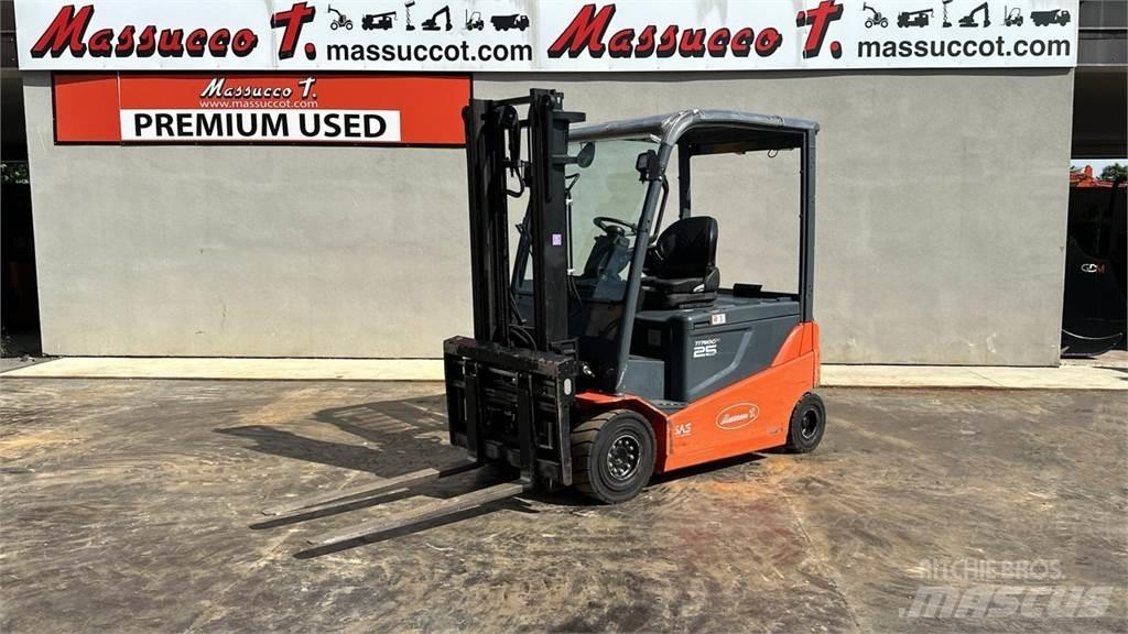 Toyota 8FBMT25 Carrelli elevatori elettrici