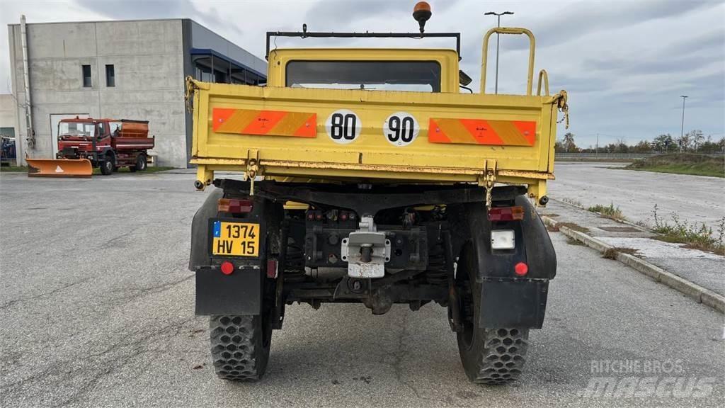 Unimog U130 Camion altro