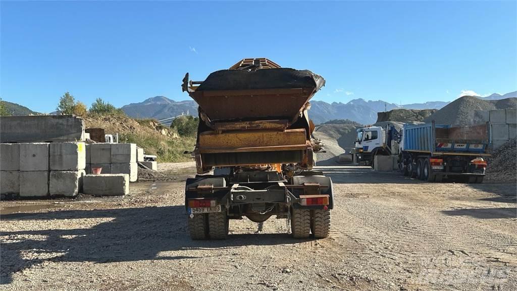 Volvo FL619 4X2 Nastri trasportatori
