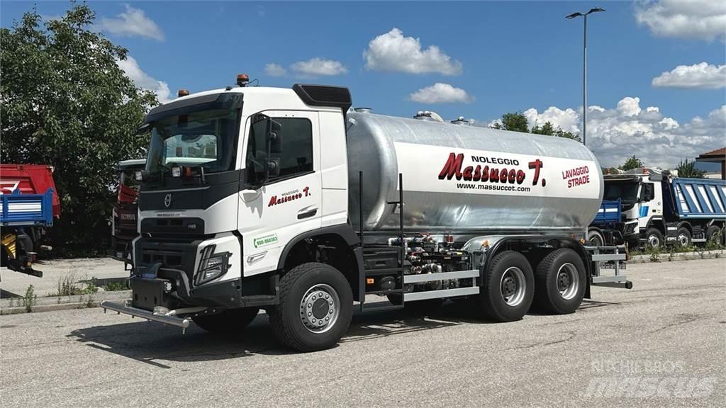 Volvo FMX 6X6 Cisterna