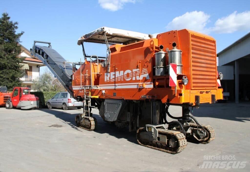 Wirtgen 1500 DC Fresa a freddo per asfalto