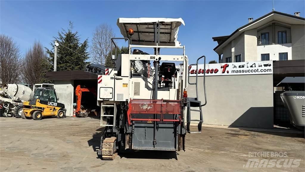 Wirtgen W1300F Fresa a freddo per asfalto