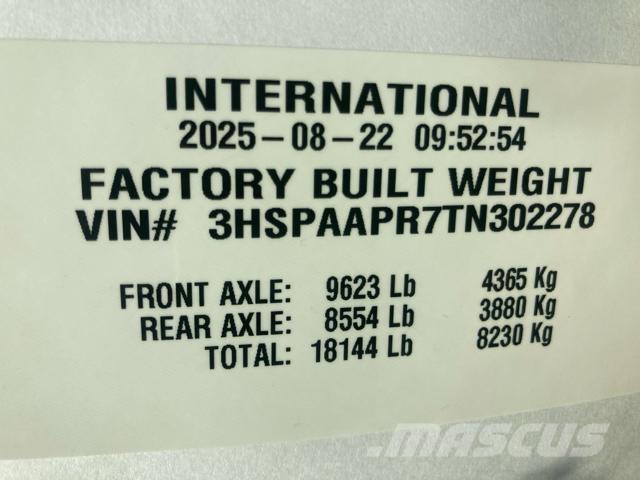 International HX Motrici e Trattori Stradali