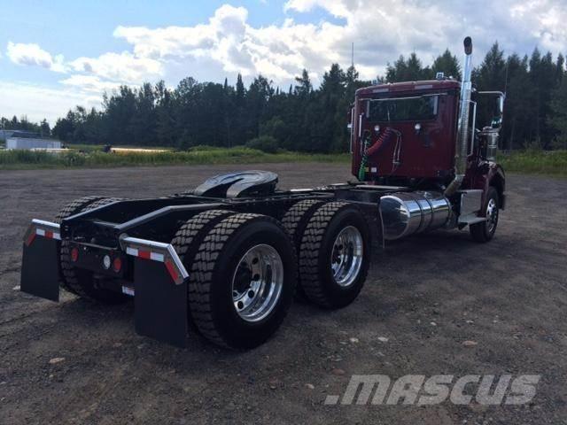 International HX Motrici e Trattori Stradali