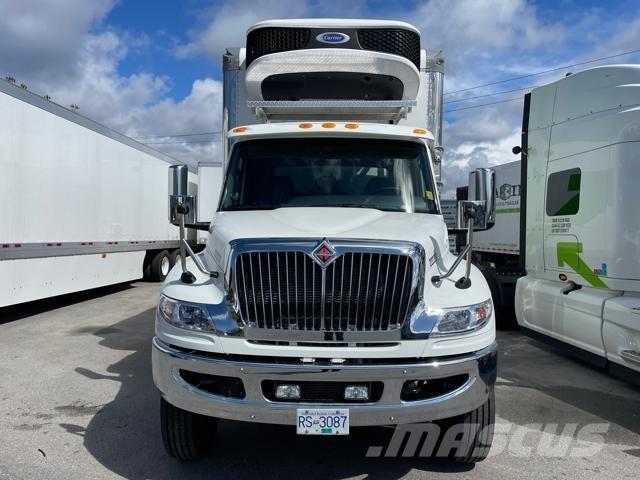 International MV Camion a temperatura controllata