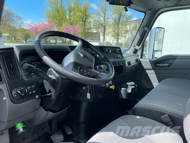 International MV Camion a temperatura controllata